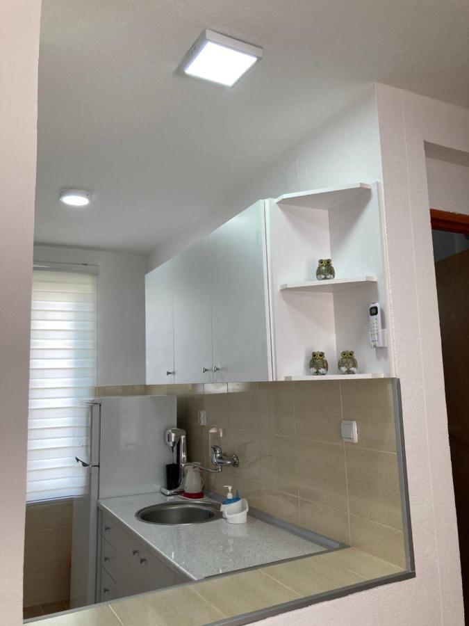 Tiki Apartments Gevgelija Exteriör bild