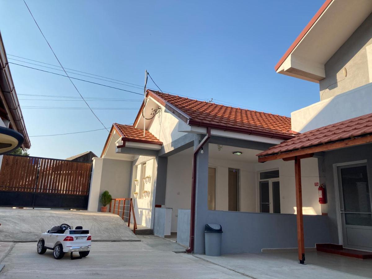 Tiki Apartments Gevgelija Exteriör bild
