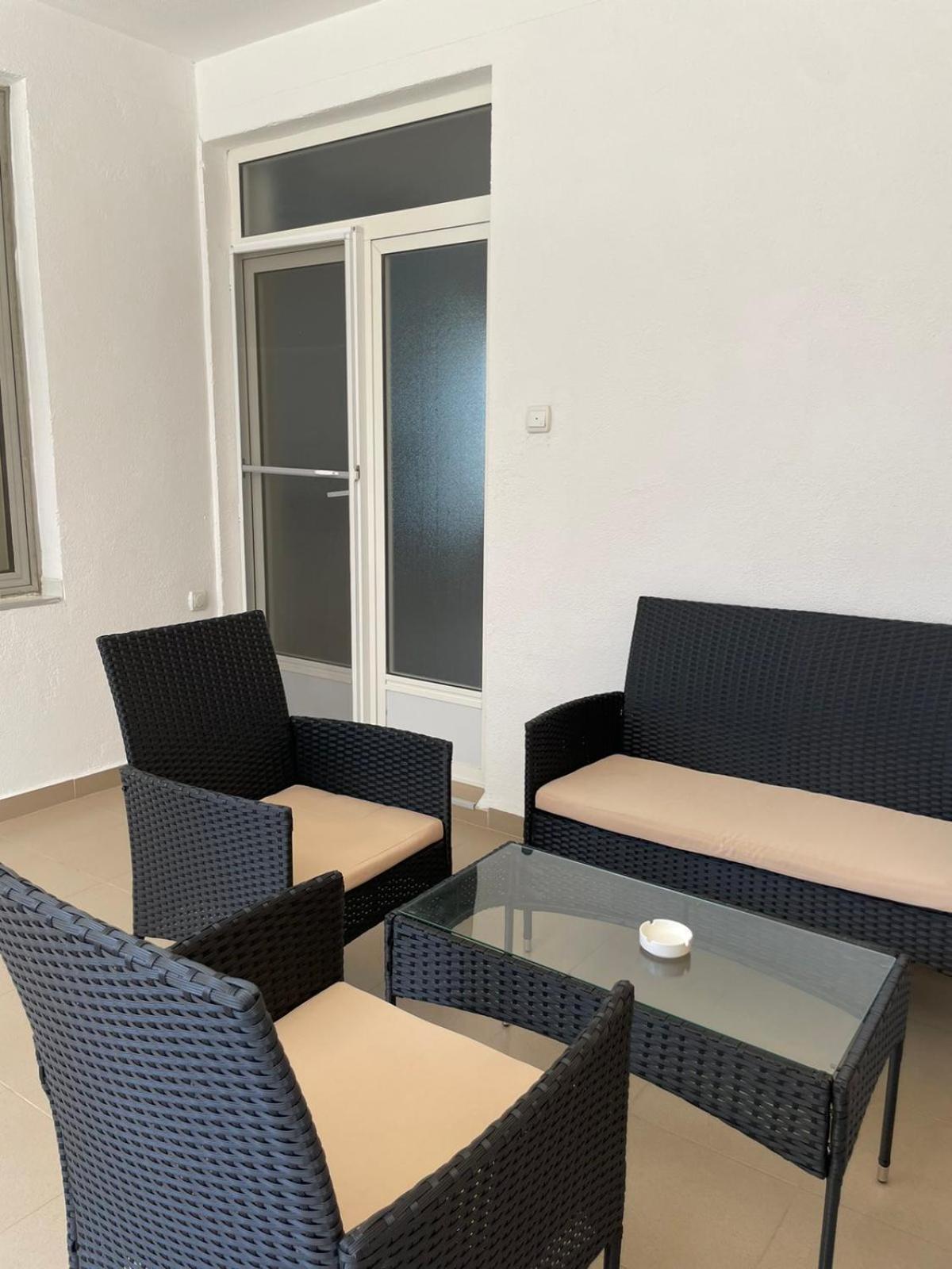 Tiki Apartments Gevgelija Exteriör bild