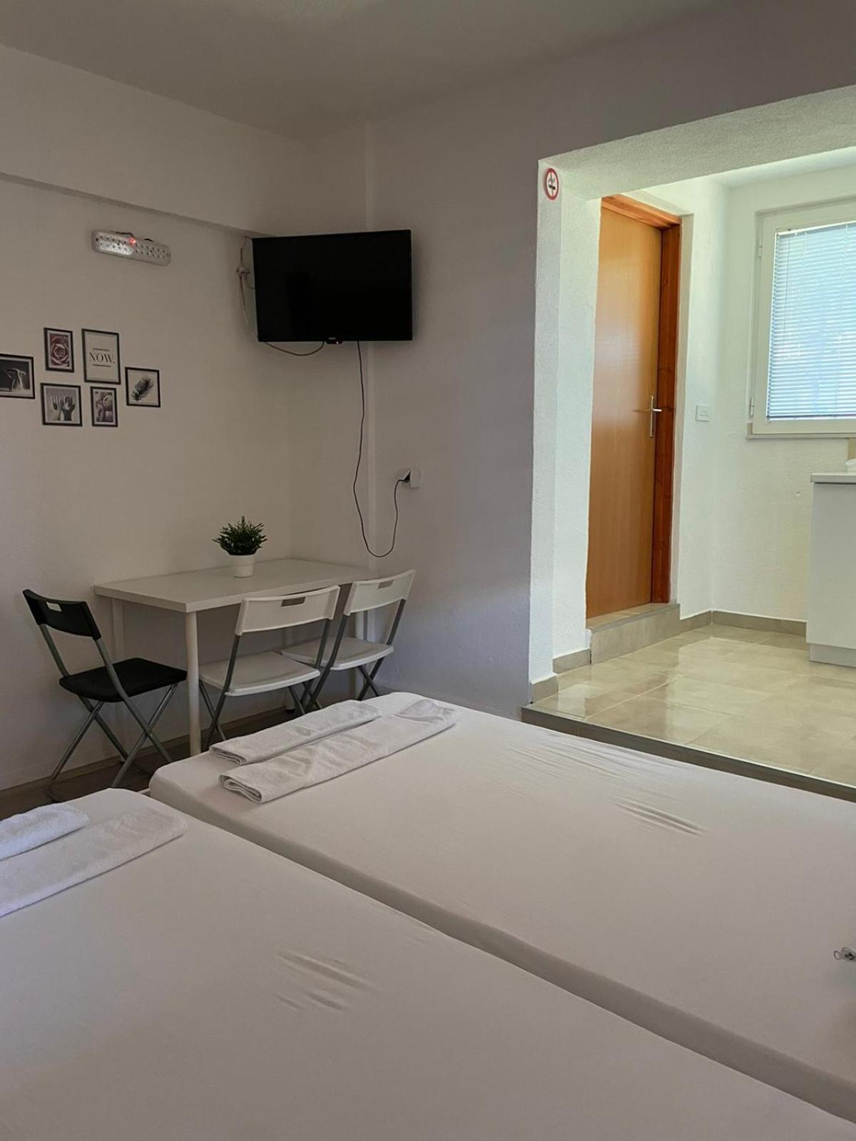 Tiki Apartments Gevgelija Exteriör bild