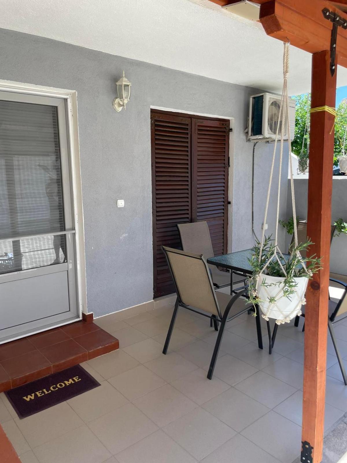 Tiki Apartments Gevgelija Exteriör bild