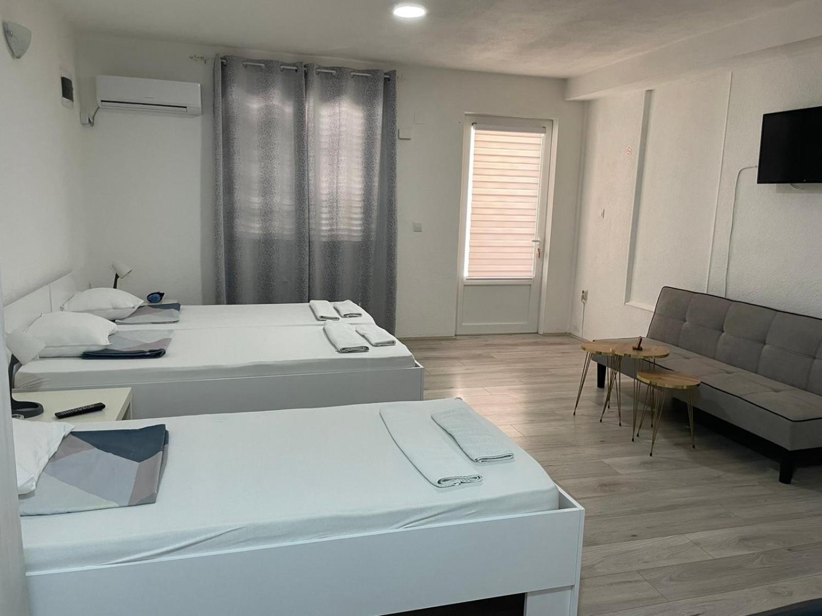 Tiki Apartments Gevgelija Exteriör bild