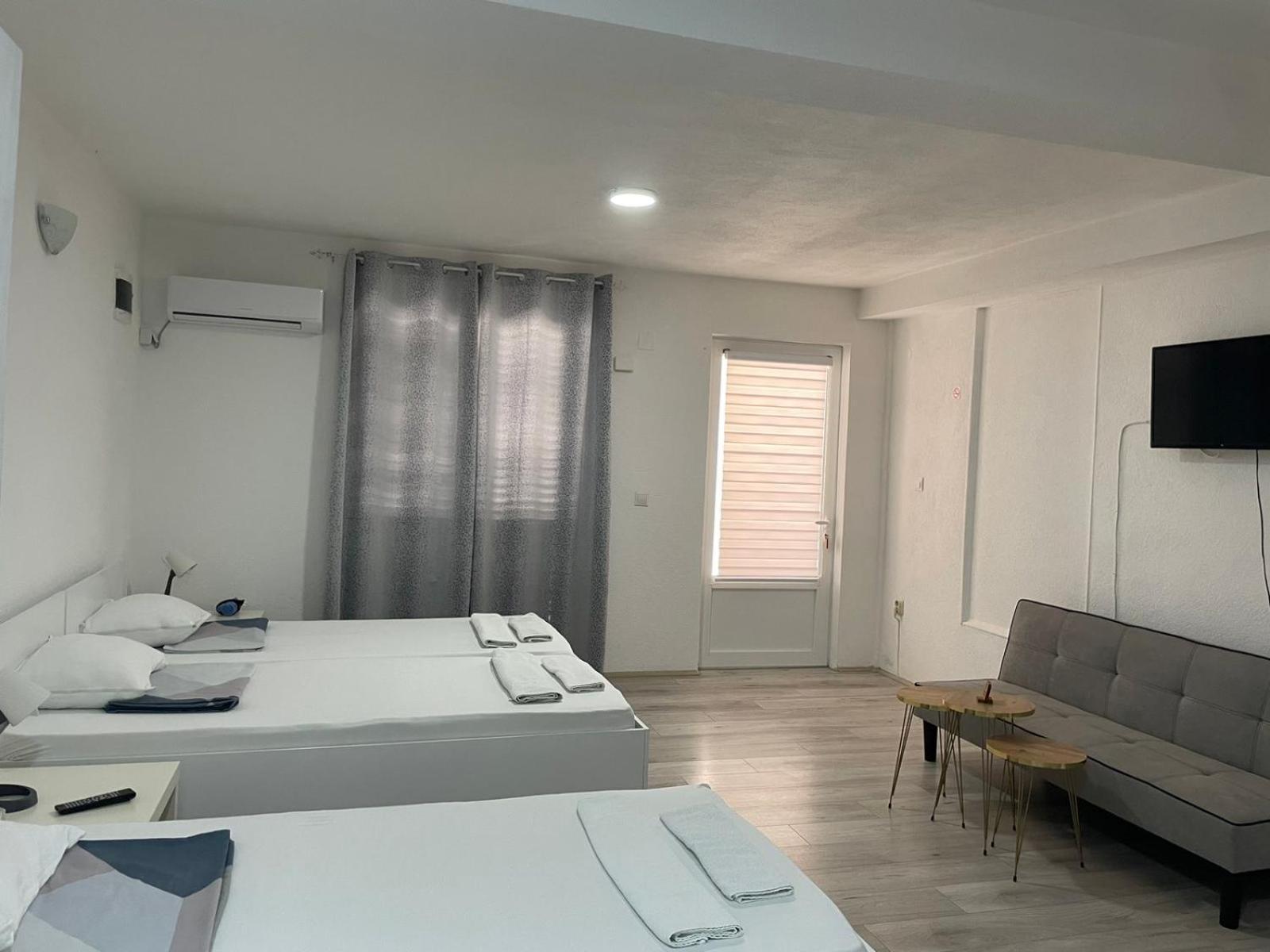 Tiki Apartments Gevgelija Exteriör bild