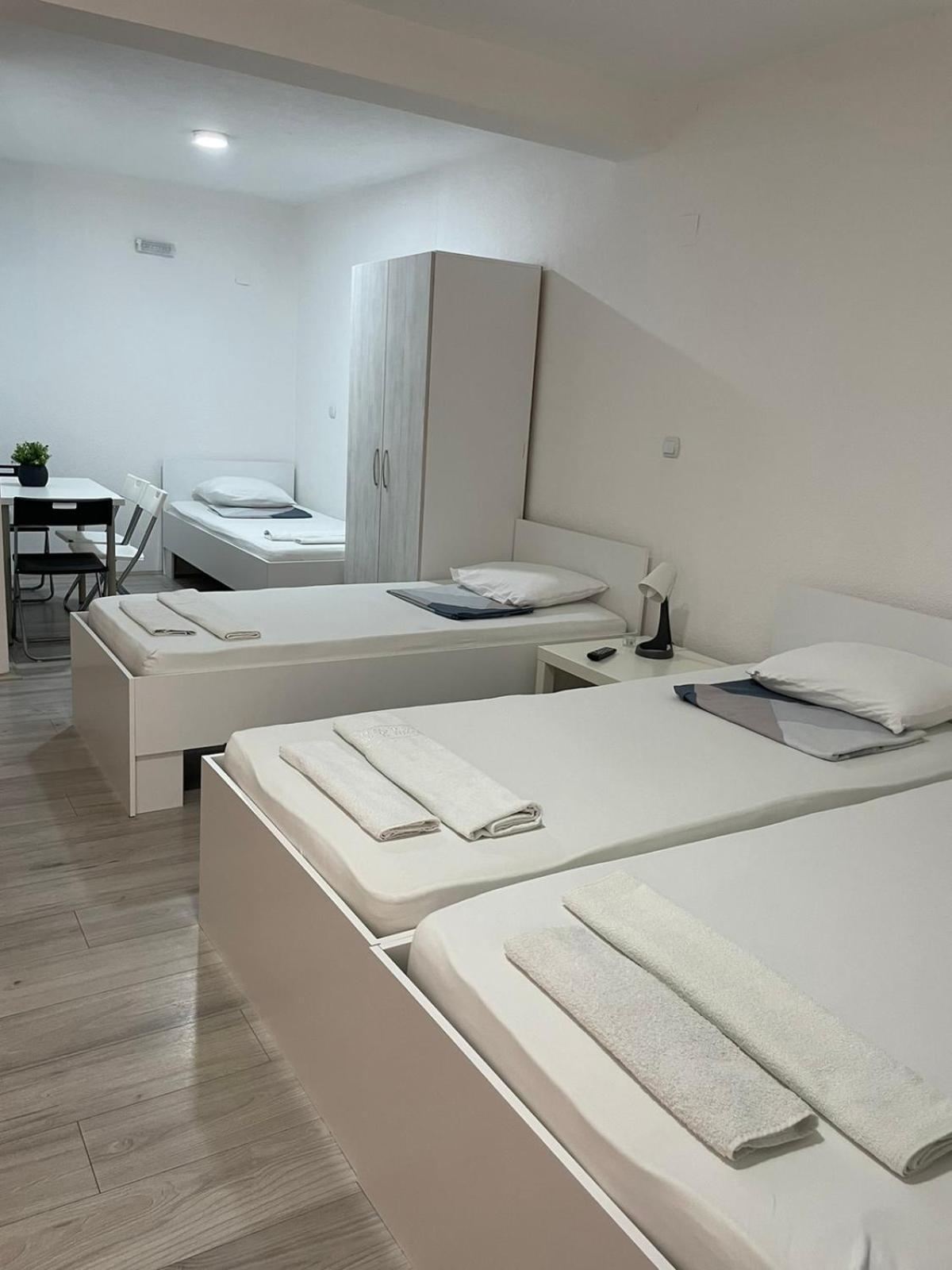 Tiki Apartments Gevgelija Exteriör bild