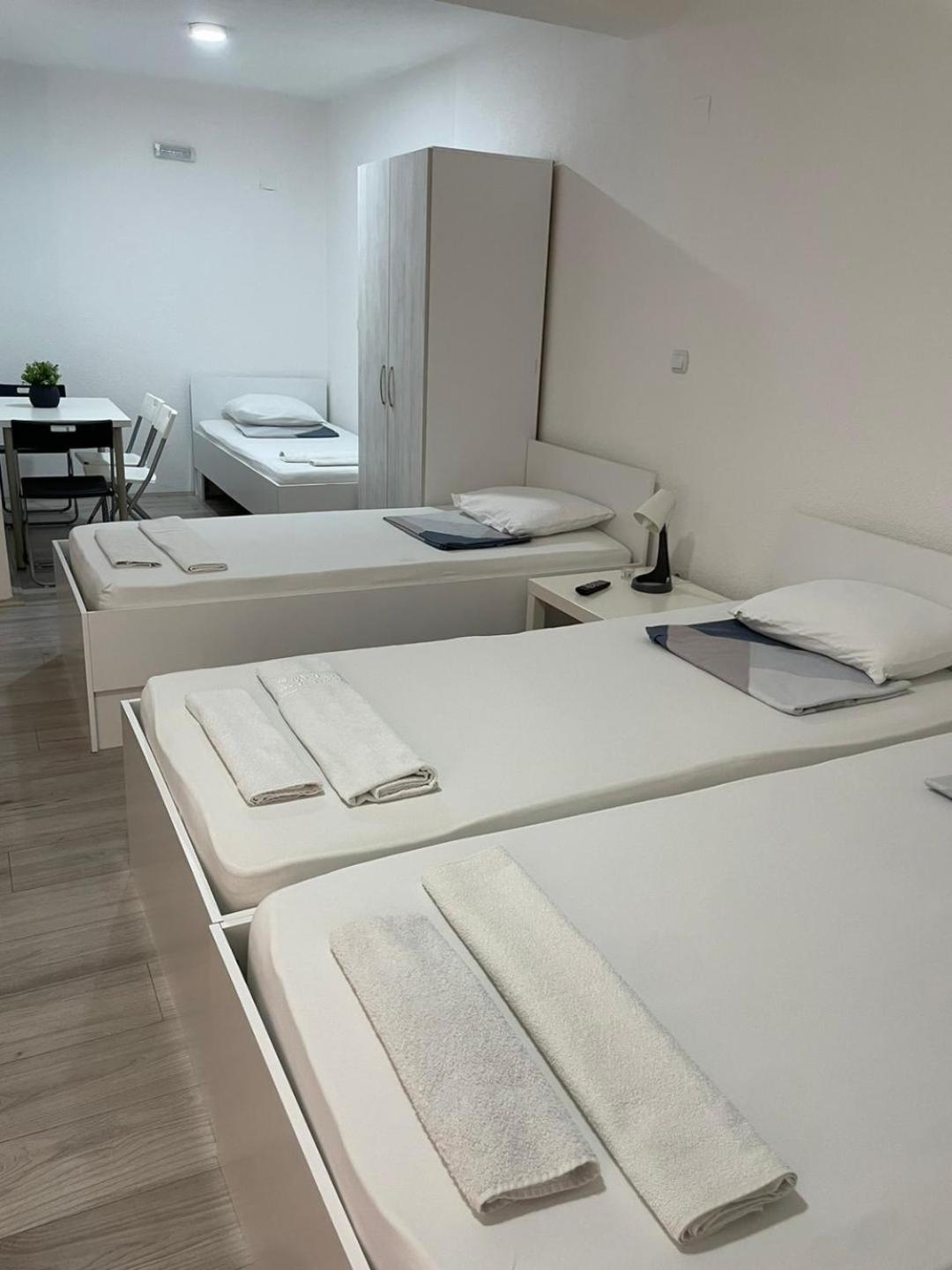 Tiki Apartments Gevgelija Exteriör bild